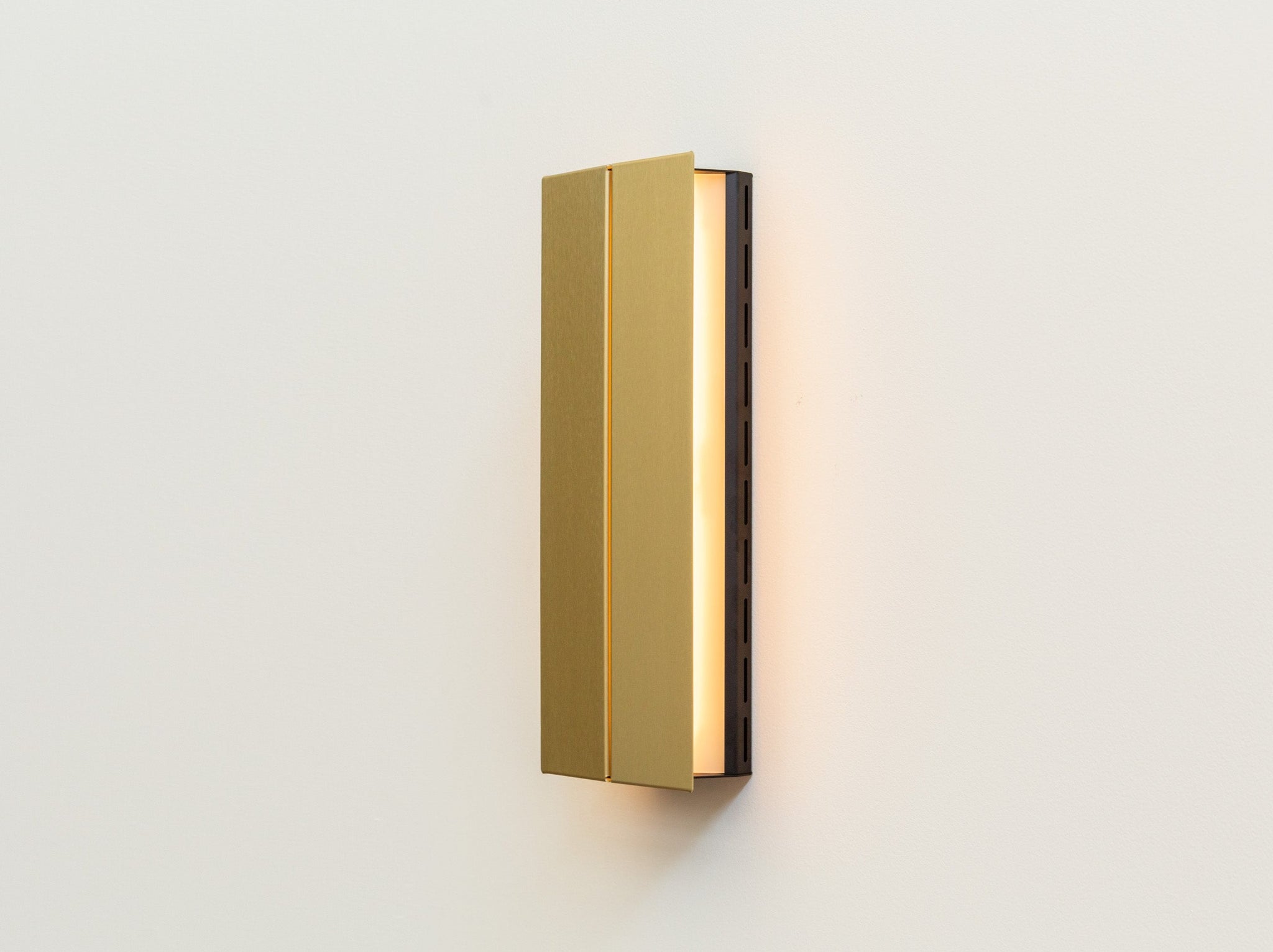 ADA Sconce 17
