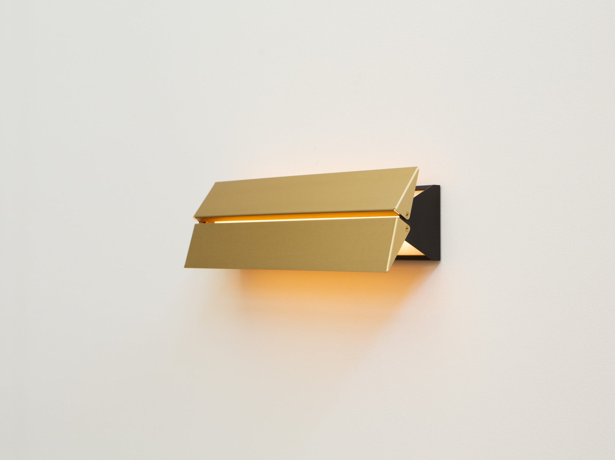 ADA Sconce 17